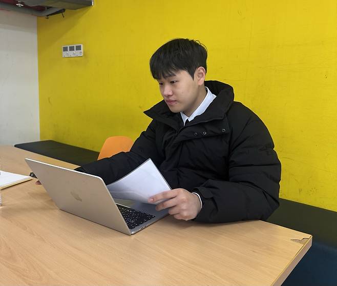 2024년도 서울시 공무원에 임용된 김요셉씨. [본인 제공]