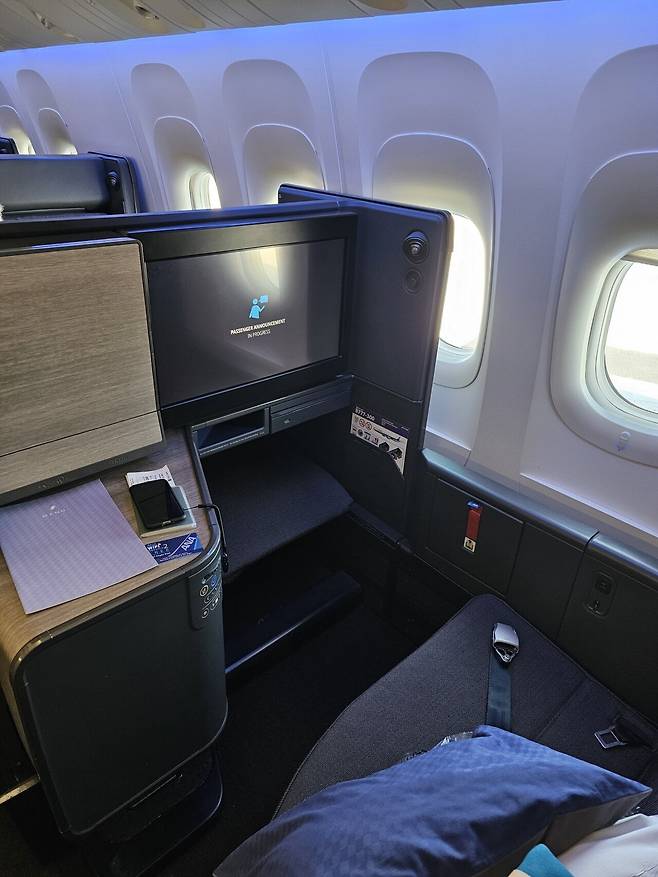 20241025_113251.jpg (스압) ANA(전일본공수) 비지니스석 "더 룸" 리뷰 ㄷㄷㄷ.jpg