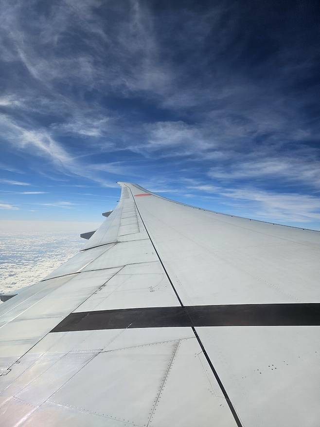 20241025_122559.jpg (스압) ANA(전일본공수) 비지니스석 "더 룸" 리뷰 ㄷㄷㄷ.jpg