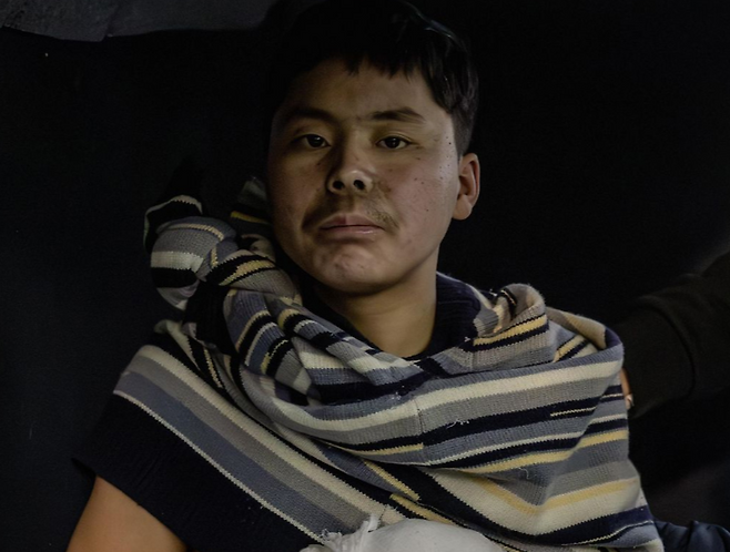 우크라이나군이 러시아 서부 쿠르스크 지역에서 생포한 북한 군인. [젤렌스키 엑스(X·옛 트위터) 캡처]