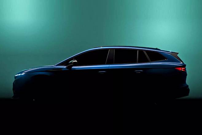 스코다 2025 엔야크 티저