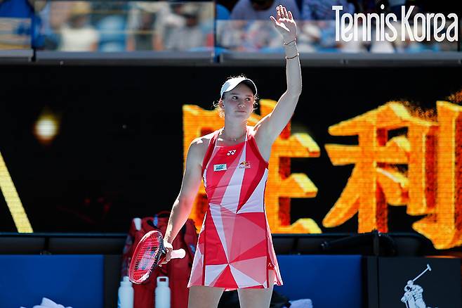 완승을 거둔 리바키나