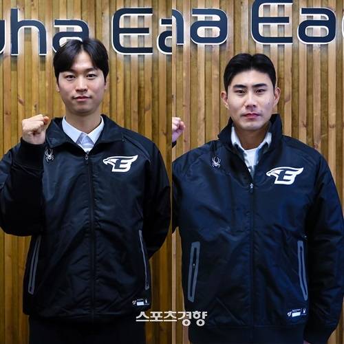 KT에서 한화로 FA 이적한 엄상백과 심우준. 한화 이글스 제공