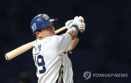 2020년 NC에서 전성기를 보낸 강진성 [연합뉴스 자료사진]