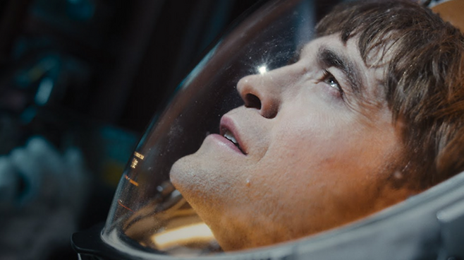 봉준호 감독의 8번째 영화 ‘미키17’에서 미키를 연기한 로버트 패틴슨. 소설 속 미키는 7번째 삶이고, 영화 속 미키는 17번째 삶이다. [워너브러더스 코리아]