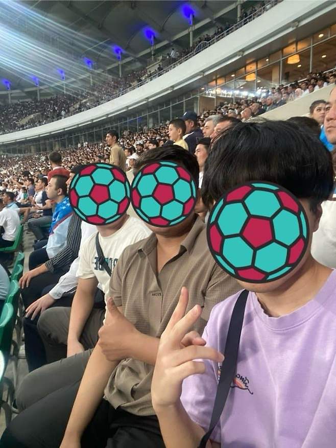 06bcdb27eae639aa658084e54484746c099eeaa2c1736aee49ab149dad5dd7f8e062ff7b0fd8c4f941950524