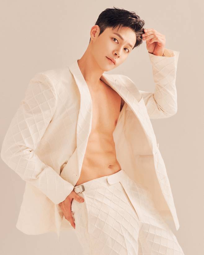 ‘솔로지옥4’ 장태오, 히어로 등극? 이시안 사로잡은 매력 (사진: bnt뉴스)