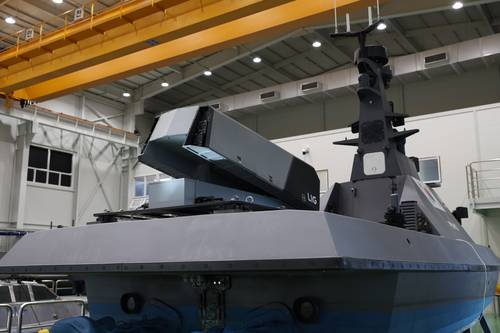 미국 수출용 비궁 미사일의 발사대가 무인수상정에 설치돼있는 모습. [LIG넥스원]