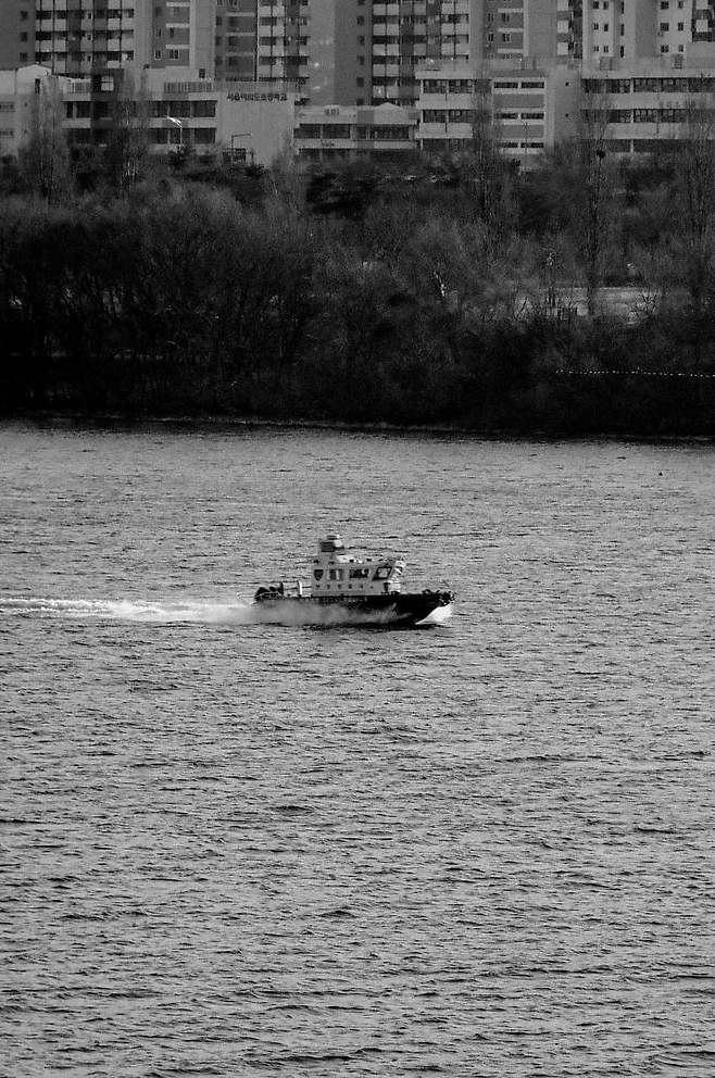 24b0d121e0ed6af226eb9ffd47986a374ac2a1128867dbf6e438fd9eb367bc