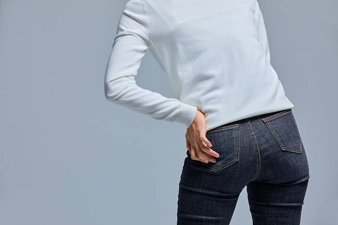 골반이 틀어졌다면, 교정을 위해 꾸준한 운동과 스트레칭이 필요하다./사진=게이미지뱅크