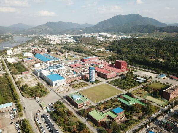 코스모신소재 충주 공장 전경