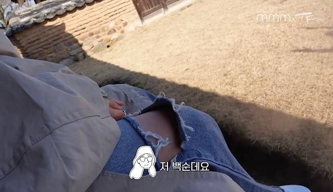 pic_002.jpg 유난히 내성적인 김태리 근황.JPG 유난히 내성적인 김태리의 목포 여행.jpg 유난히 내성적인 김태리의 목포 여행.jpg