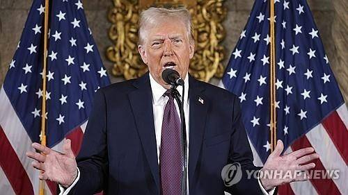 기자회견 하는 트럼프 미 대통령 당선인 [AP=연합뉴스.재판매 및 DB금지]