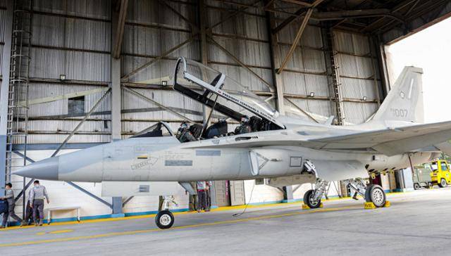 클라크 공군기지에서 공개된 필리핀 공군의 FA-50PH 전투기. AP 연합뉴스