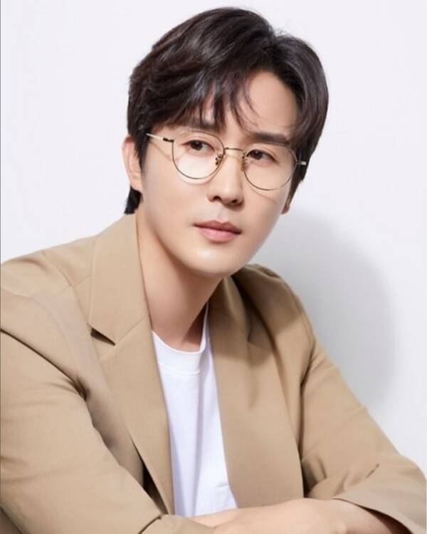 사진=신유 인스타그램&nbsp;