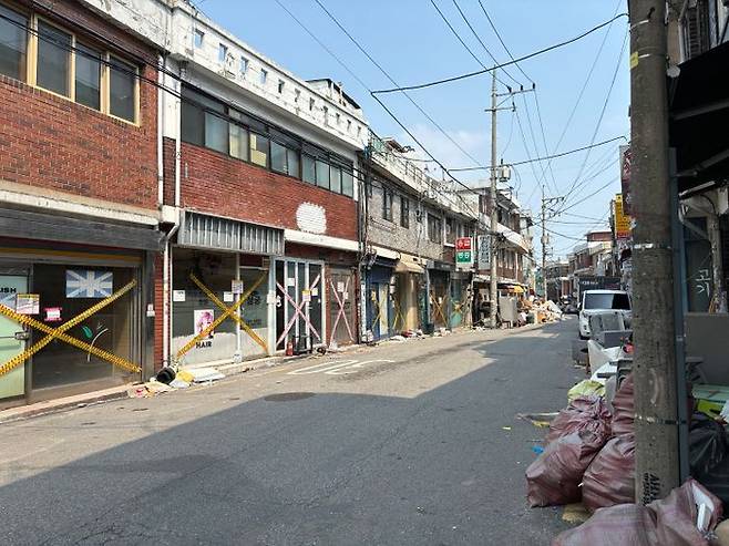 이주가 진행 중인 한남3구역. 현대건설이 시공하는 한남3구역 재개발 사업이 차근차근 단계를 밟아나가고 있지만, 공사비 증액 규모가 사업성을 끌어내리는 뇌관이 될 것이라는 우려가 커지고 있다.ⓒ데일리안 임정희 기자