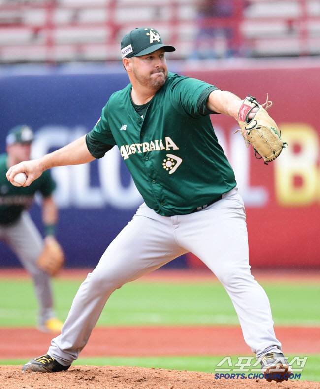 ◇호주 서폴드 스포츠조선DB