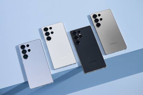 Backside of Galaxy S25 Ultra series [SAMSUNG ELECTRONICS]