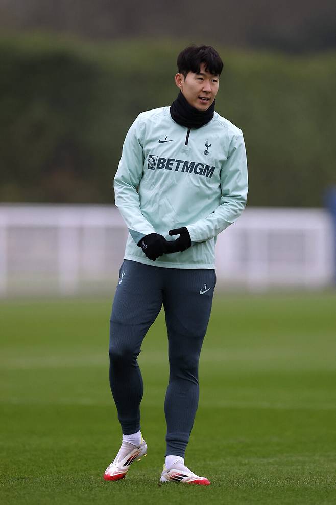 ▲ 토트넘 홋스퍼가 1년 연장 옵션을 발동, 2026년 여름까지 계약이 자동 연장된 주장 손흥민. ⓒ연합뉴스/REUTERS