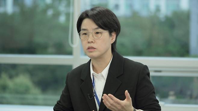 디지털성범죄피해자지원센터 박성혜 팀장은 지금의 디지털 범죄 양상을 '창과 방패의 싸움'이라고 묘사했다