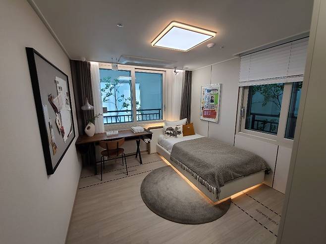 73607442036165749a80f489b0b51d458de2061e.jpg 요즘 인테리어 디자인 모음