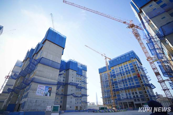 서울 강동구의 한 아파트 재건축 건설공사 현장. 기사 내용과 무관한 사진. 쿠키뉴스 자료사진