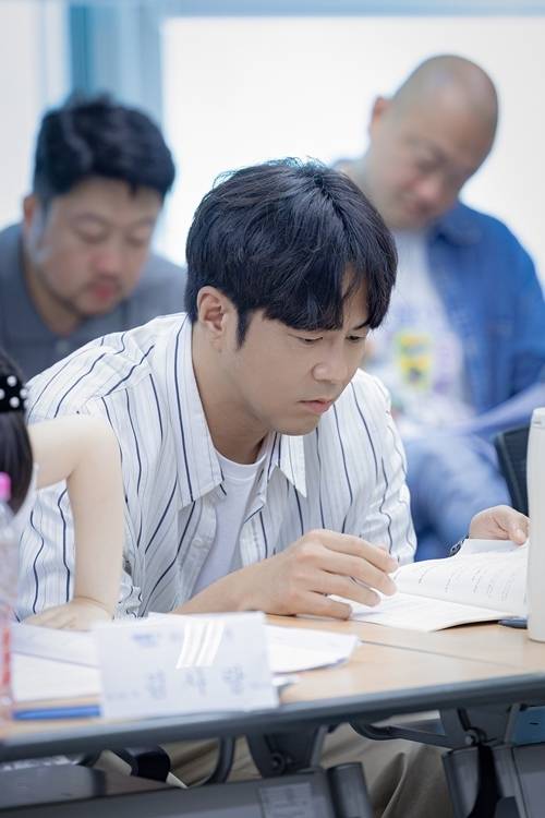 사진=지니 TV 오리지널 드라마 ‘라이딩 인생’ 제공