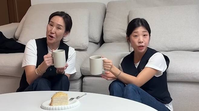 강주은 성대모사로 유명한 쓰복만. (쓰복만 유튜브 갈무리)