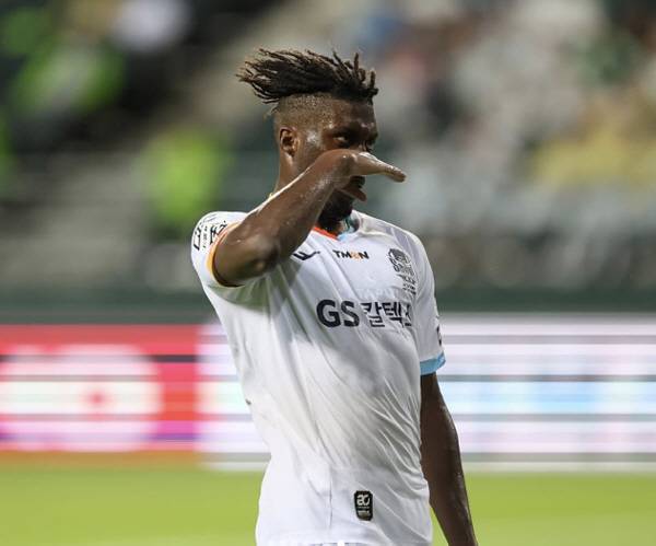 출처=호날두 타바레스 SNS