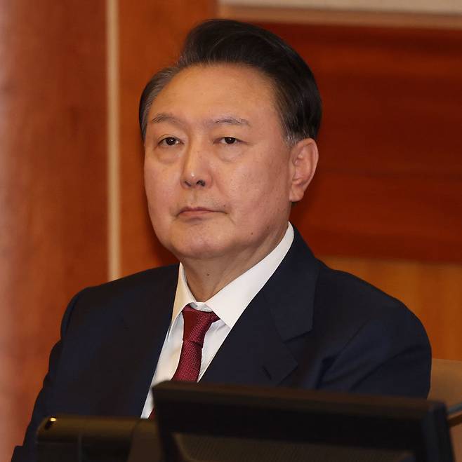 앞서 23일 헌법재판소 탄핵심판 4차 변론기일에 출석한 윤석열 대통령. 사진공동취재단