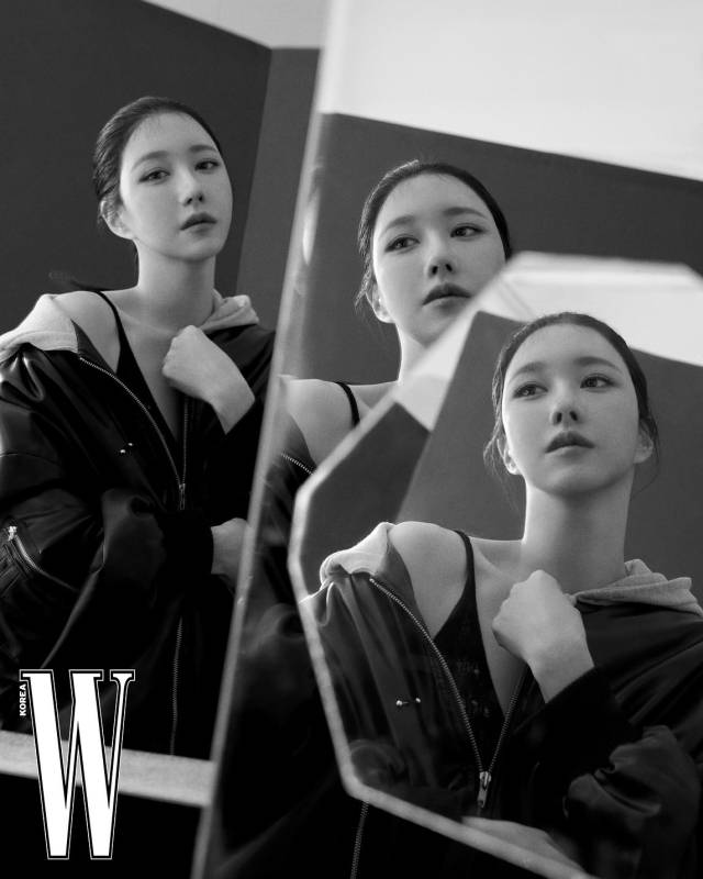 배우 이지아/더블유 코리아