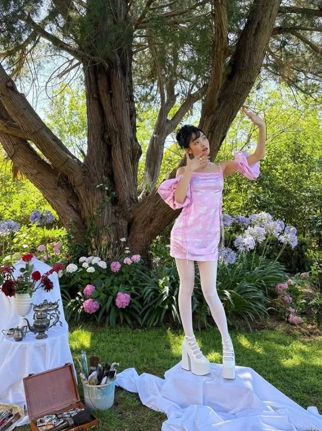 민니 소셜미디어