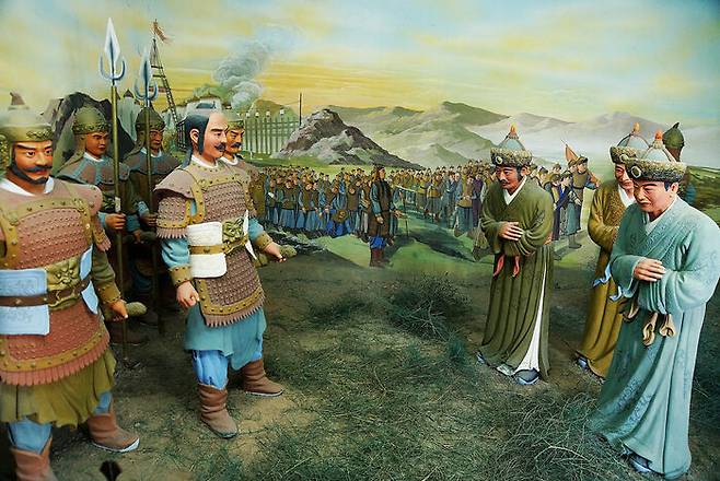 서하는 송나라뿐만 아니라 요나라 대군을 물리쳐 대륙을 삼분했다.