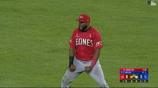 소크라테스가 다이빙 캐치를 한 뒤 포효하고 있다. [MLB닷컴 영상 캡처]