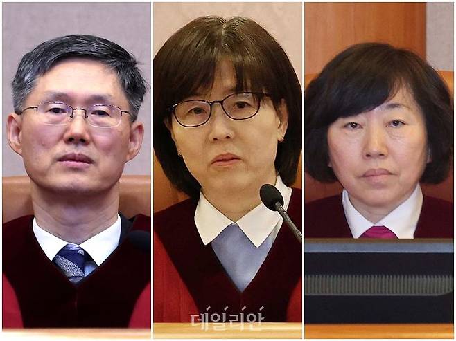 문형배 헌법재판소장 권한대행, 이미선 헌법재판관, 정계선 헌법재판관(사진 왼쪽부터) ⓒ데일리안 홍금표 기자