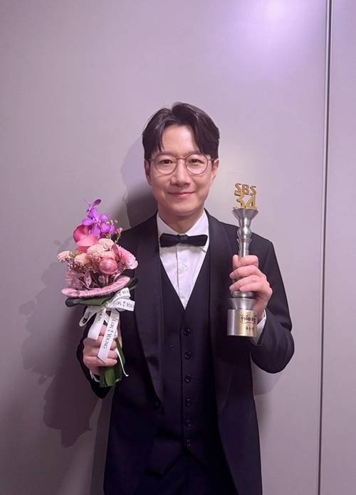 방송인 조우종이 엔터테이너로서의 활약을 입증했다. 사진=FNC엔터테인먼트