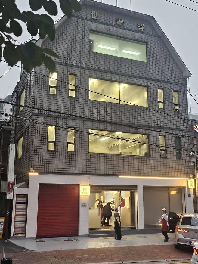 ‘아침애(愛)만나’ 무료급식소 전경. 이랜드 복지재단 제공
