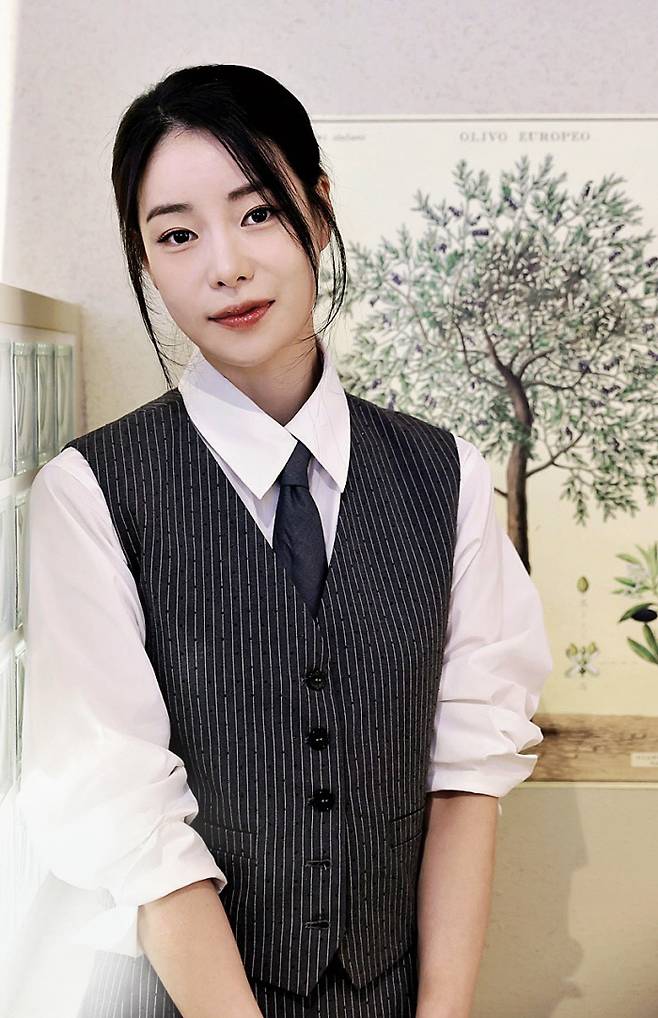 아티스트컴퍼니 제공