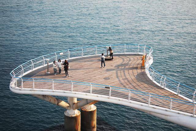 송도해수욕장의 구름산책로. ⓒ박준규