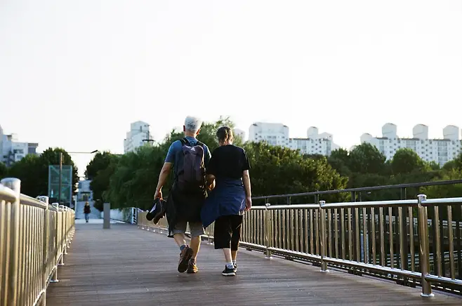 7ded8076b48776b16bbdc69528d5270354cd99eb33f8ec