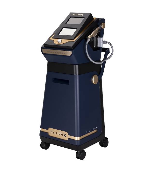 비올 피부미용 의료기기 실펌엑스. 비올 제공