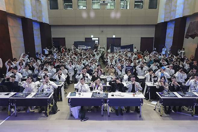 2025년 1월 25일, 2024년을 빛낸 크리에이터포스 크리에이터를 위한 시상식 ‘2024 서울콘 크리에이터 스타디움’이 개최됐다 / 출처=IT동아