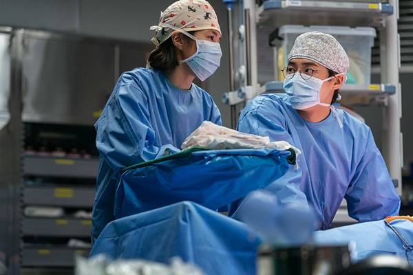 사진 출처= 넷플릭스 제공 / '중증외상센터' 스틸컷.