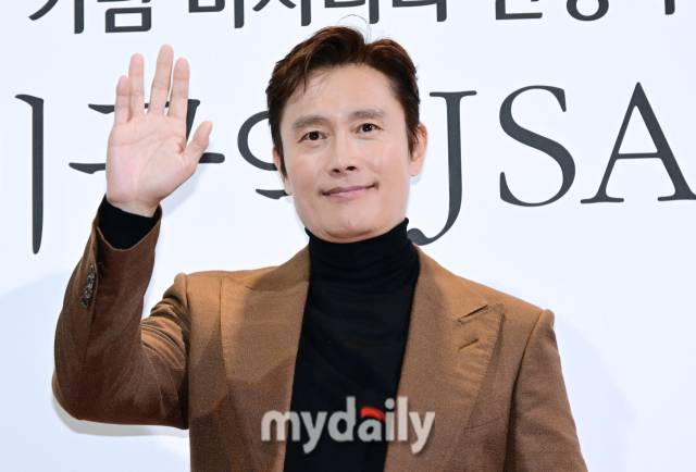 배우 이병헌이 4일 서울 용산 아이파크몰 CGV에서 진행된 영화 '공동경비구역 JSA' 관객과의 대화, GV에 참석했다. / 한혁승 기자 hanfoto@mydaily.co.kr