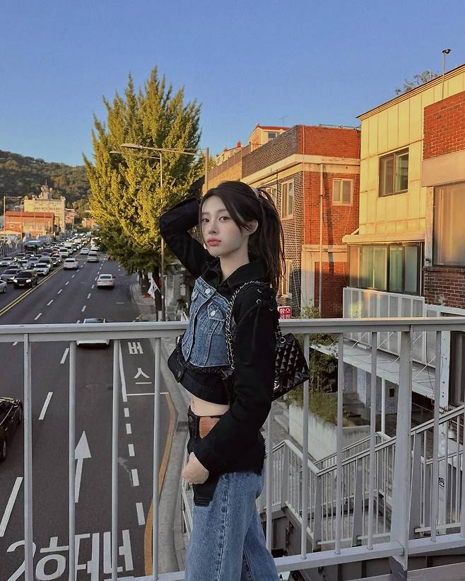 인스타그램 @jjjohnnyeey