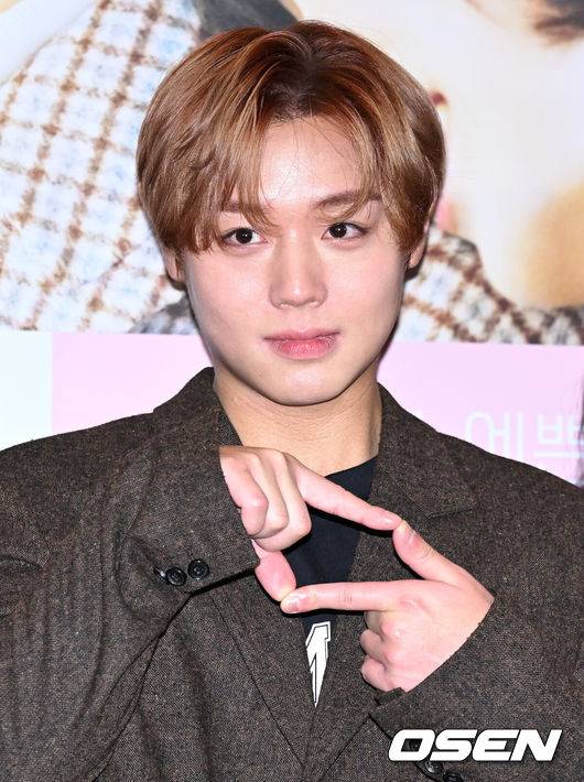 [OSEN=이대선 기자] 8일 오후 서울 CGV 용산아이파크몰에서 영화 '세상 참 예쁜 오드리' VIP 시사회가 열렸다.'세상 참 예쁜 오드리'는 엄마 미연과 국숫집을 운영하며 소소한 행복을 누리던 기훈이 어느 날 엄마의 병이 발견되고 연락이 끊긴 동생 지은과 재회하는 과정 속 진정한 가족으로 거듭나는 이야기를 유쾌하고 감동적으로 담아낸 가족 감동 드라마로 오는 24일 극장 개봉한다.배우 박지훈이 포토타임을 가지고 있다. 2024.10.08 /sunday@osen.co.kr