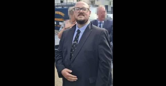 몸무게 159㎏의 초고도비만 남성이 약물과 수술의 의존 없이 오직 식단과 운동만으로 76㎏ 정도를 감량해 화제를 모으고 있다. 사진은 감량 전 리 헤링. [사진=리 헤링/SWNS]