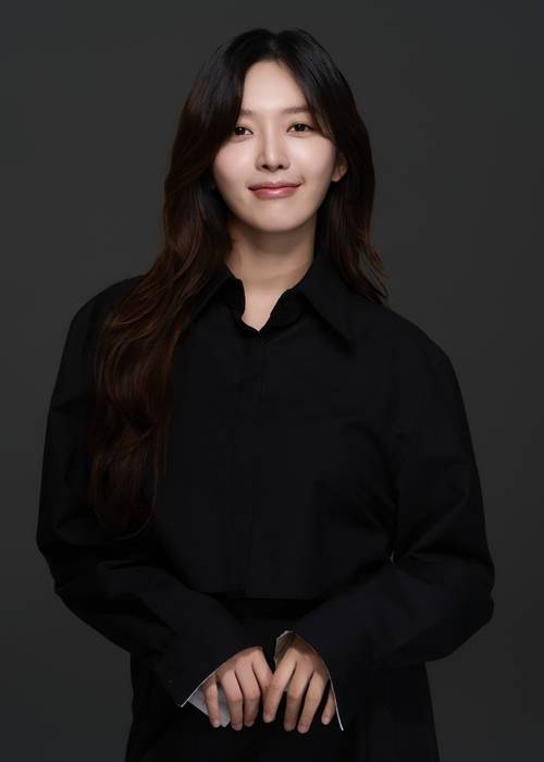 걸그룹 AOA 출신 임도화가 단테엔터테인먼트와 전속 계약을 체결하며 배우로서 새로운 도약을 알렸다.  사진=단테엔터테인먼트