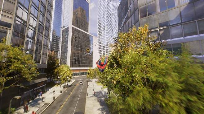 웹스윙으로 도시를 날아다니는 쾌감