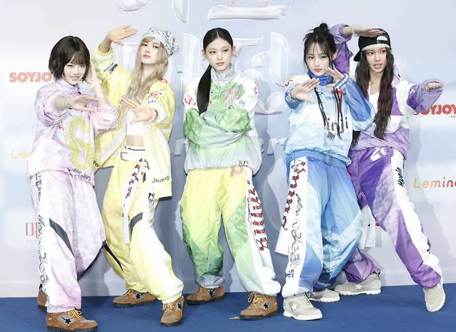 뉴진스가 새로운 그룹을 'NJZ(엔제이지)'를 선택했다. 사진은 가요대전 참석하는 모습. /사진=뉴스1